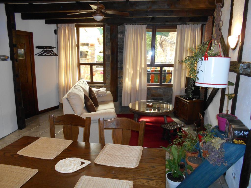 Apartamentos Samelar Camaleño Zewnętrze zdjęcie